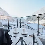 شقة Luxurioese Chalet-apartment In Der Residenz Silvretta, Inkl Silvretta Card Premium سي