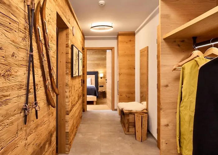 Luxurioese Chalet-apartment In Der Residenz Silvretta Apartmán *