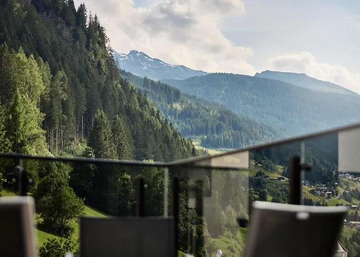 Luxurioese Chalet-apartment In Der Residenz Silvretta See