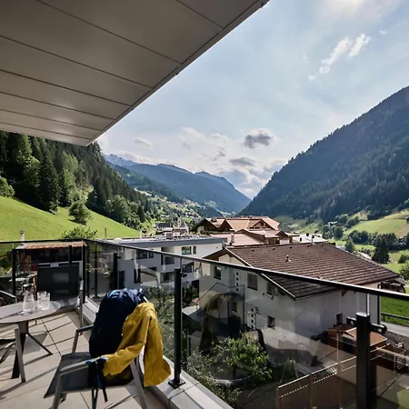 Daire Luxurioese Chalet-apartment In Der Residenz Silvretta *